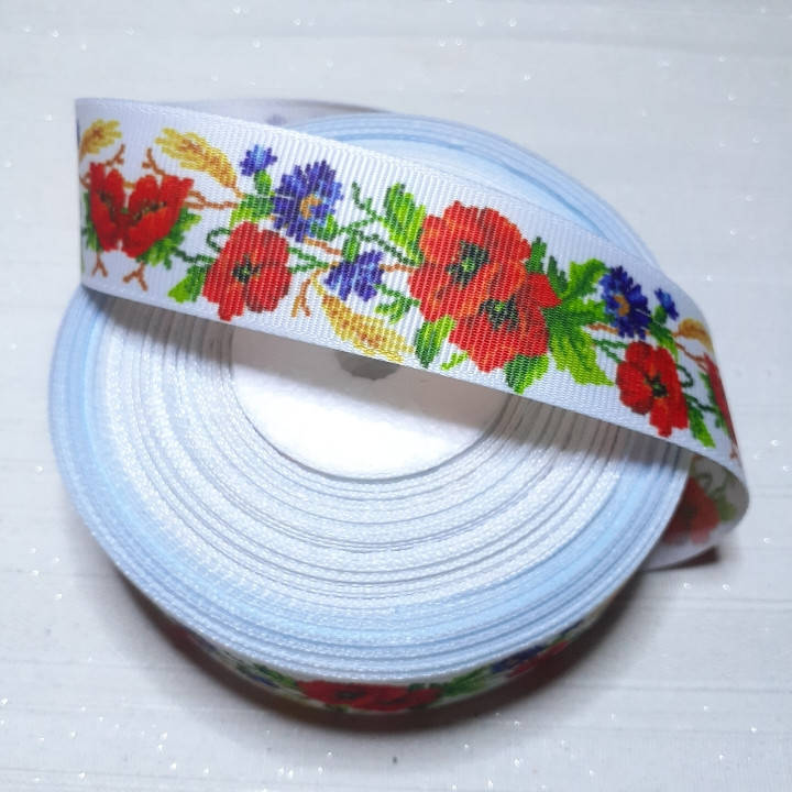 

Стрічка репсова біла з маками та волошками в українському стилі 25мм