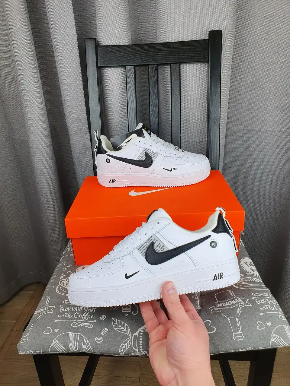 

Женские кроссовки белые Nike Air Force 1 07 LV8 Ultra White. Женская обувь Найк Аир Форс 1 07 ЛВ8 Ультра Вайт, Белый