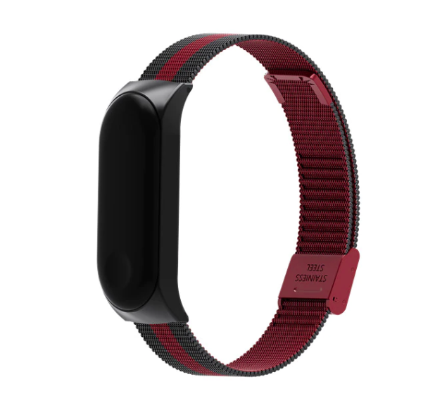 

Металлический браслет чёрный с красной полоской для фитнес трекера Xiaomi mi band 5 / Xiaomi mi band 6