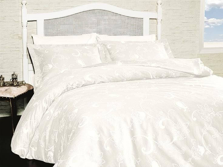 

Комплект постельного белья First Choice Carmina White сатин 220-200 см белый