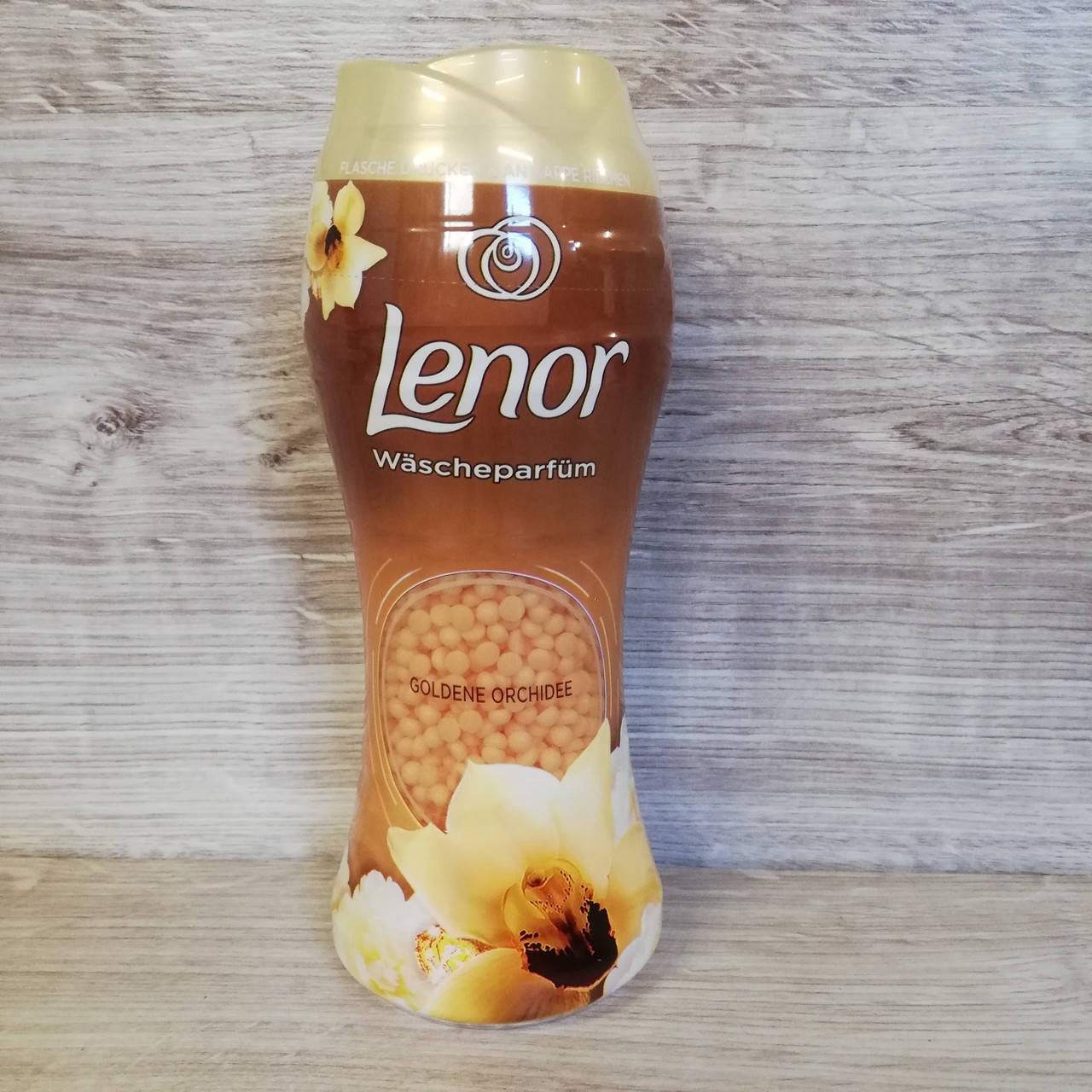 

Ароматизатор белья в гранулах 210г Lenor Unstoppables (Gold Orchid)