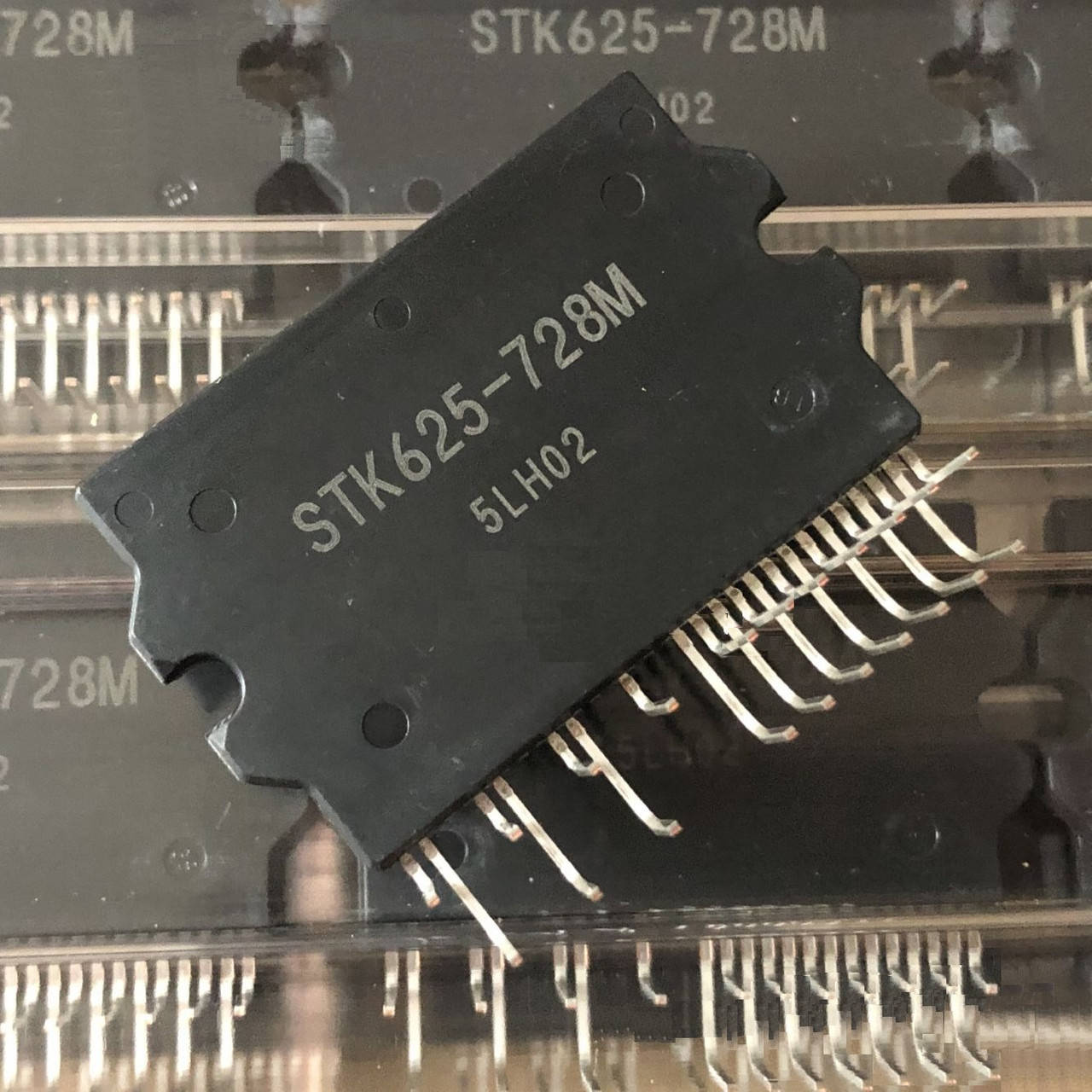 

Микросхема STK625-728M