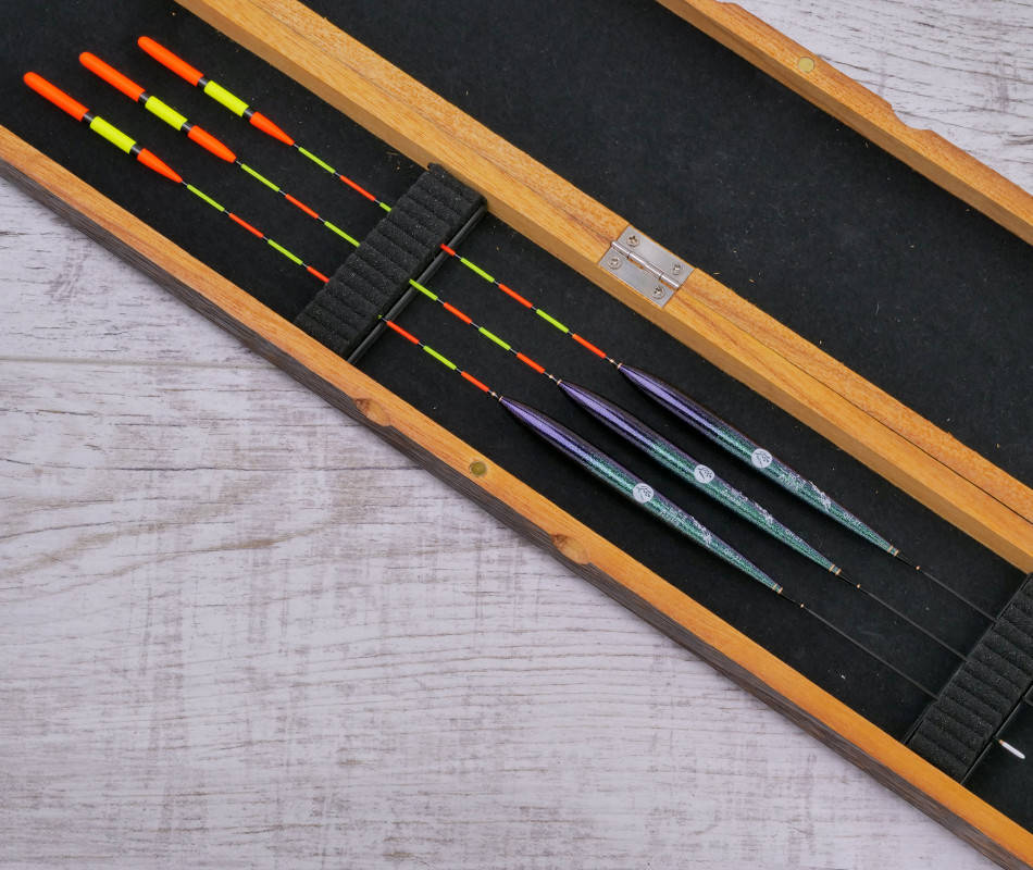 

Поплавок Феникс QH27 (37 см) c набалдашником 4 мм