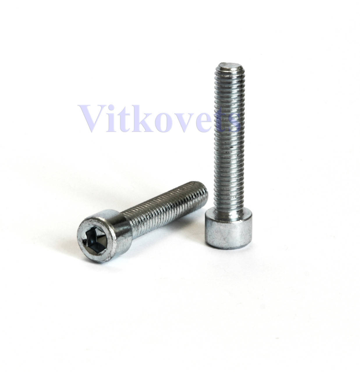 

Винт с цилиндрической головкой и внутренним шестигранником DIN 912, M5x16