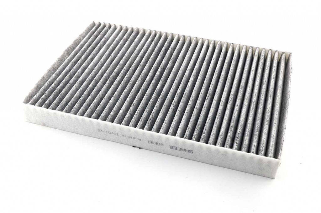 

Фильтр салонный Audi A4 01-08, A6 97-05, угольный Shafer SAK93