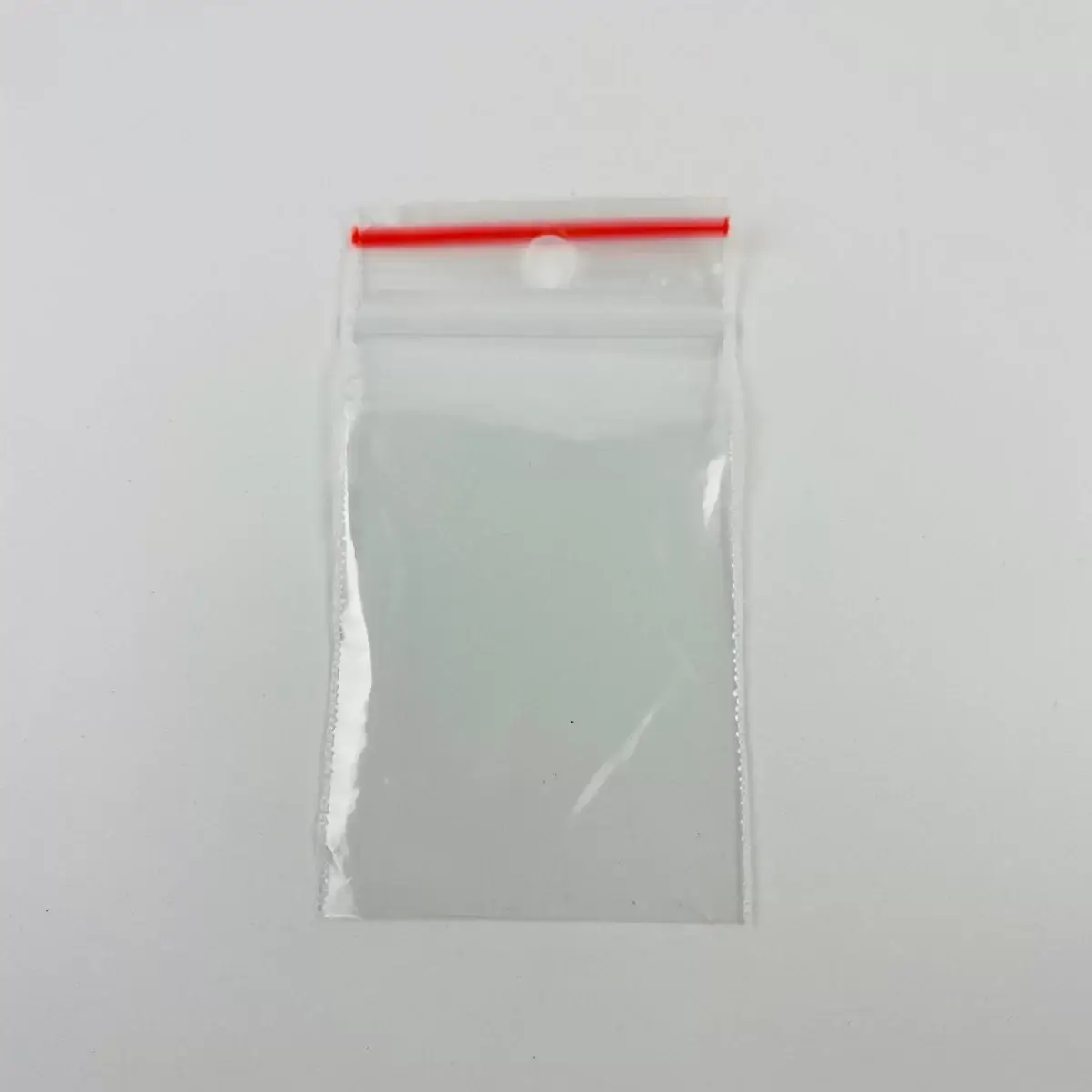 

Пакеты струна с замком Zip-Lock 12/15 (1/100 шт.) 60уп. в ящике