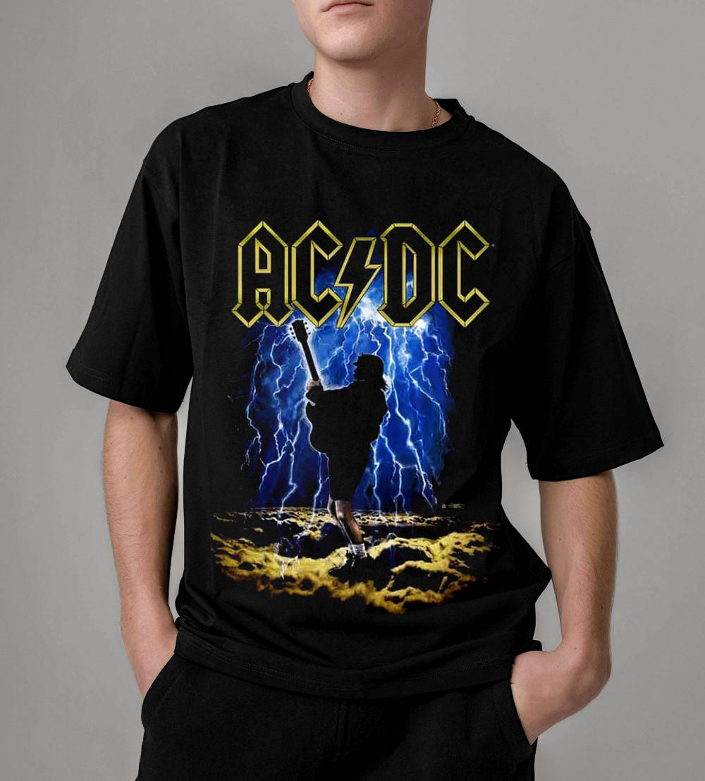 

Футболка мужская ACDC черная с принтом L