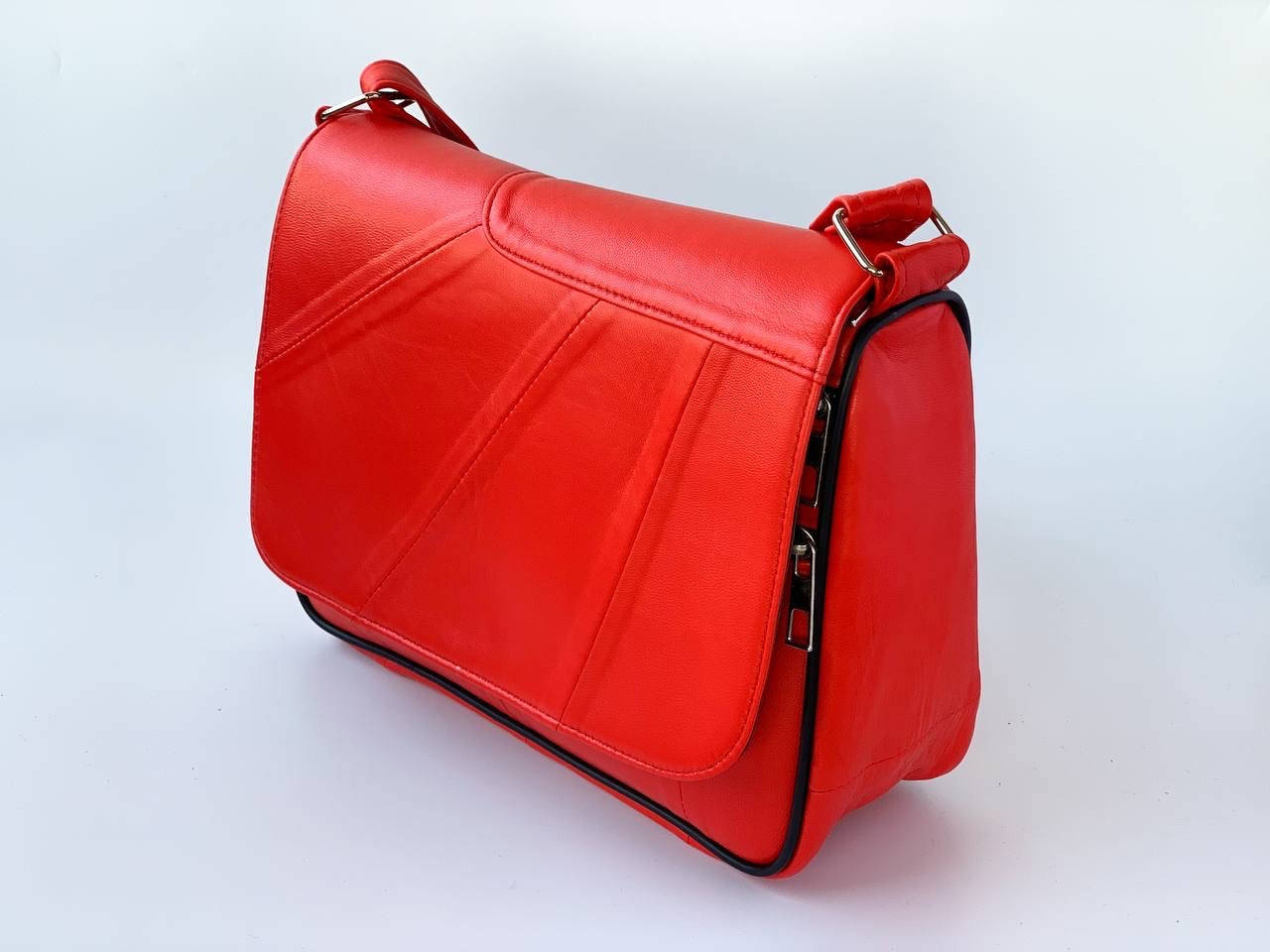 

Сумка женская красная натуральная кожа через плечо Турция, Красный