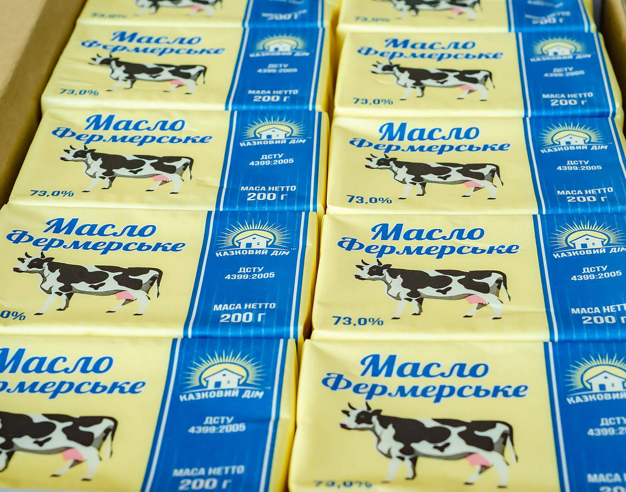 

Масло Фермерське 73%