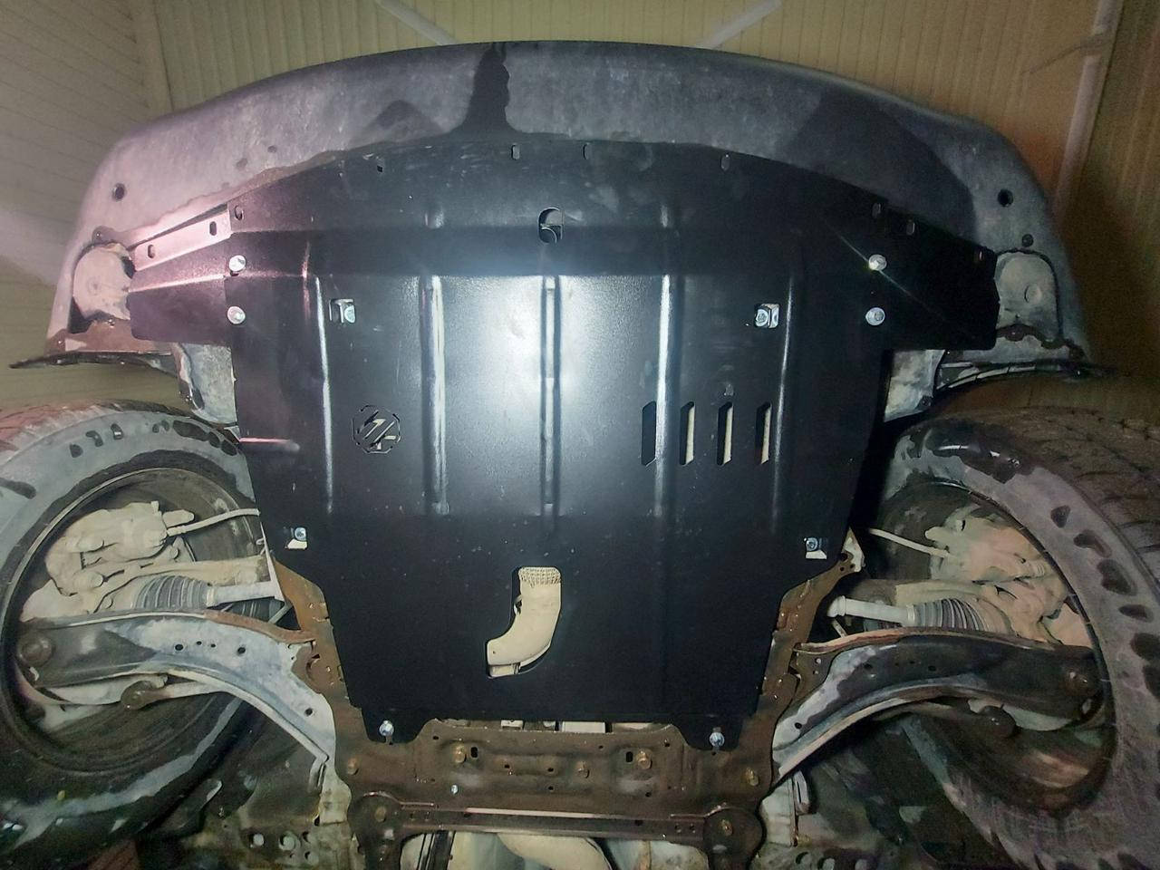 

Защита радиатора, двигателя и КПП ( под бампер) Nissan Rogue II (2013 - 2020)