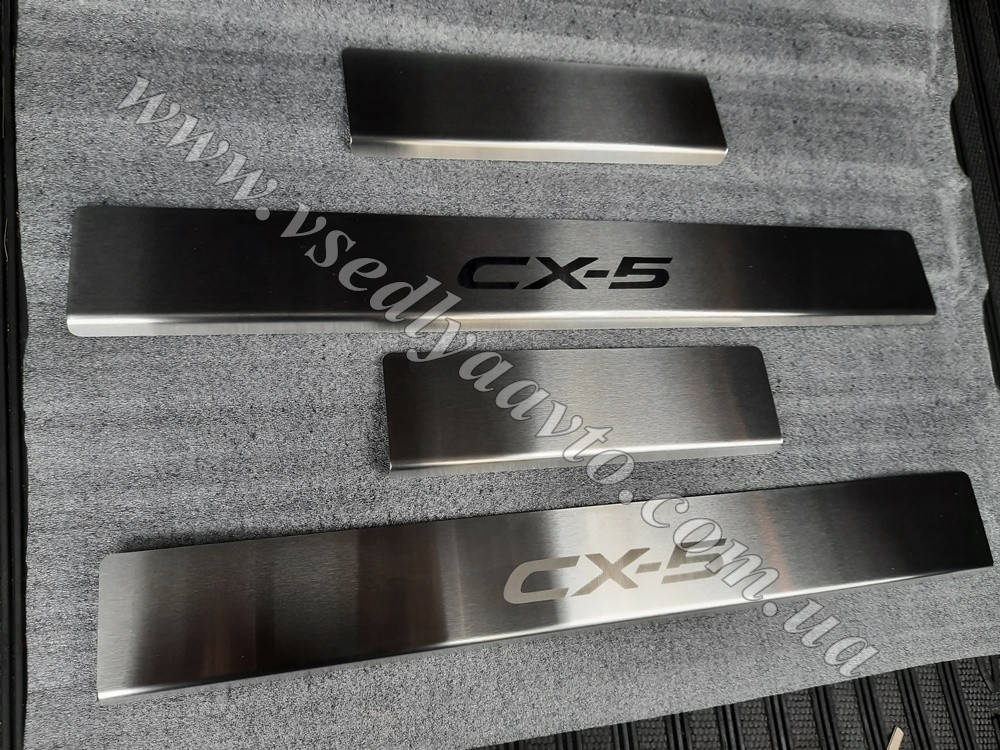 

Накладки на пороги Mazda CX-5/FL с 2012-2014- гг. (Standart)