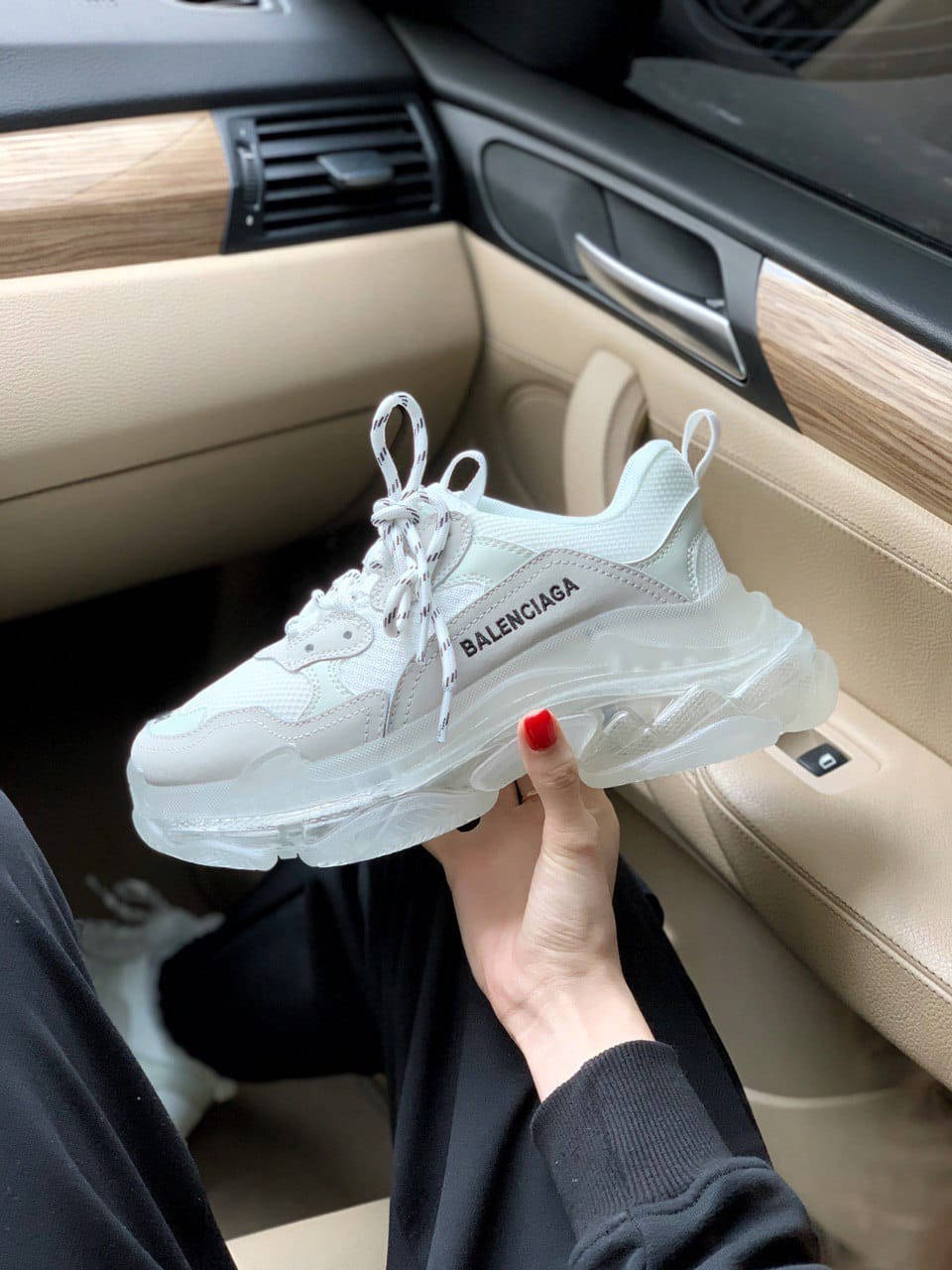 

Кроссовки Balenciaga (Баленсиага) Triple S Clear Sole, White 40 41, Белый