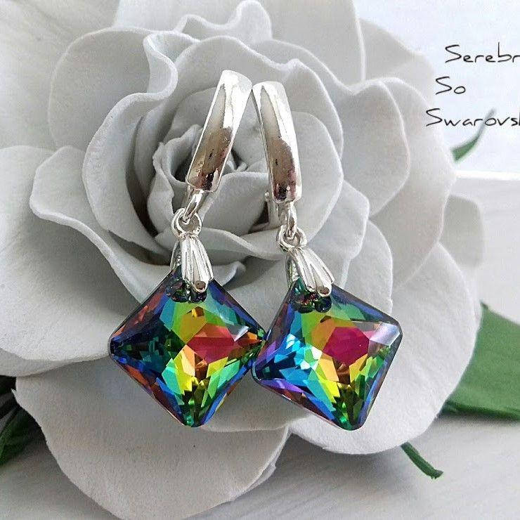 

Серебряные серьги с камнями Сваровски из новой коллекции