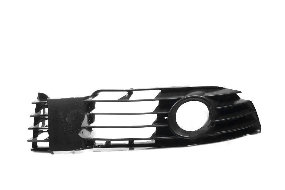 

Решетка в бампере правая VW PASSAT B5 00-05 (TEMPEST). 3B0853666LB41