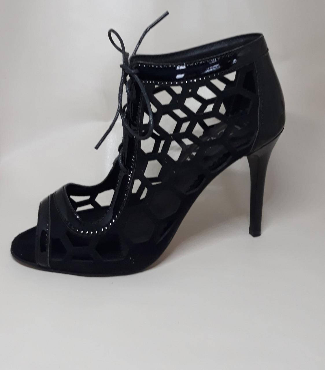 

Туфли женские для Кизомбы "Ольга" лак + черная замша, Разные цвета