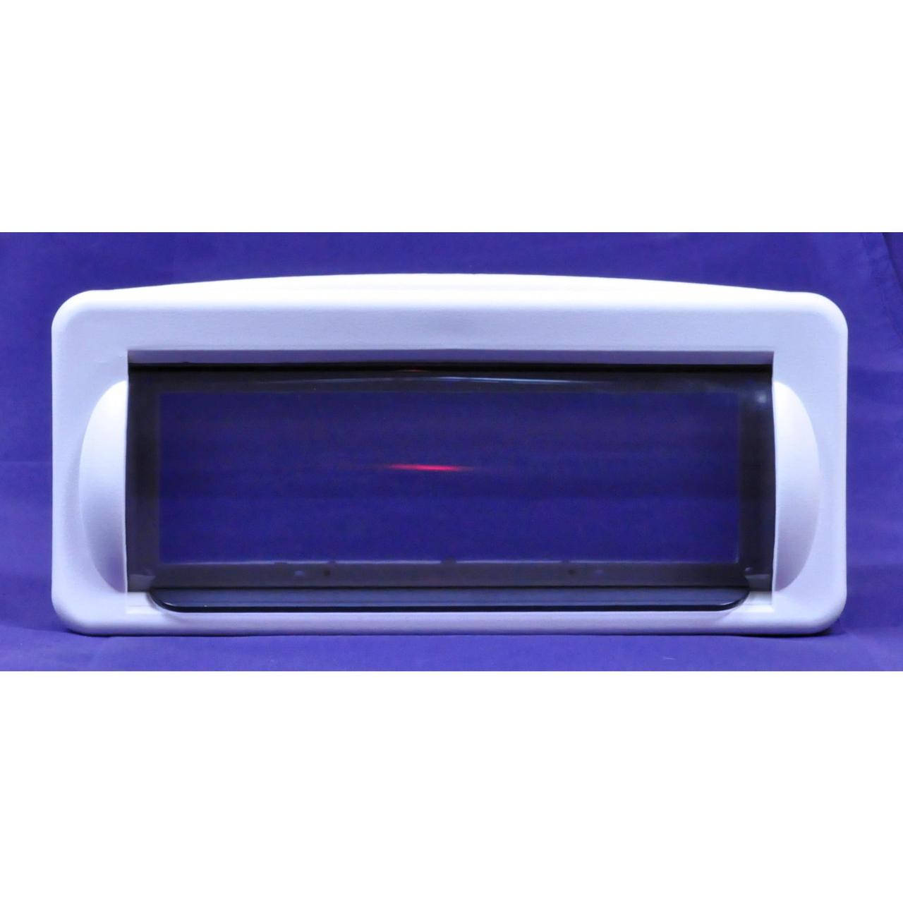 

Крышка к магнитоле DBS4000W