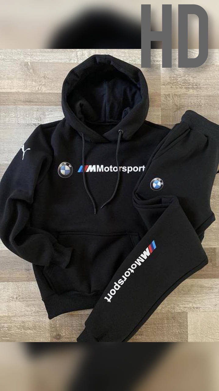 

Детский утеплённый прогулочный костюм BMW Размеры:128,134, 140,146,152