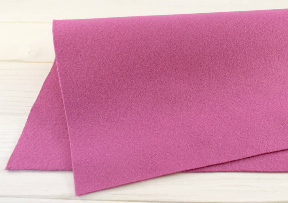 

Итальянский мягкий фетр 1,2 мм (20х30 см) - №12 Орхидея