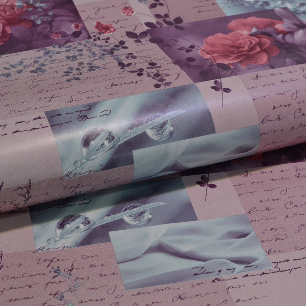 

Бумажные влагостойкие обои для стен с надписями и цветами в винтажном стиле 0,53*10м, Розовый