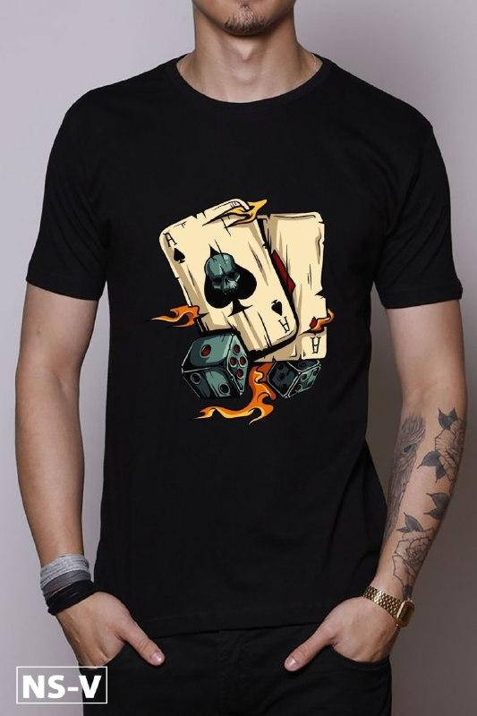 

Мужская футболка с принтом карт