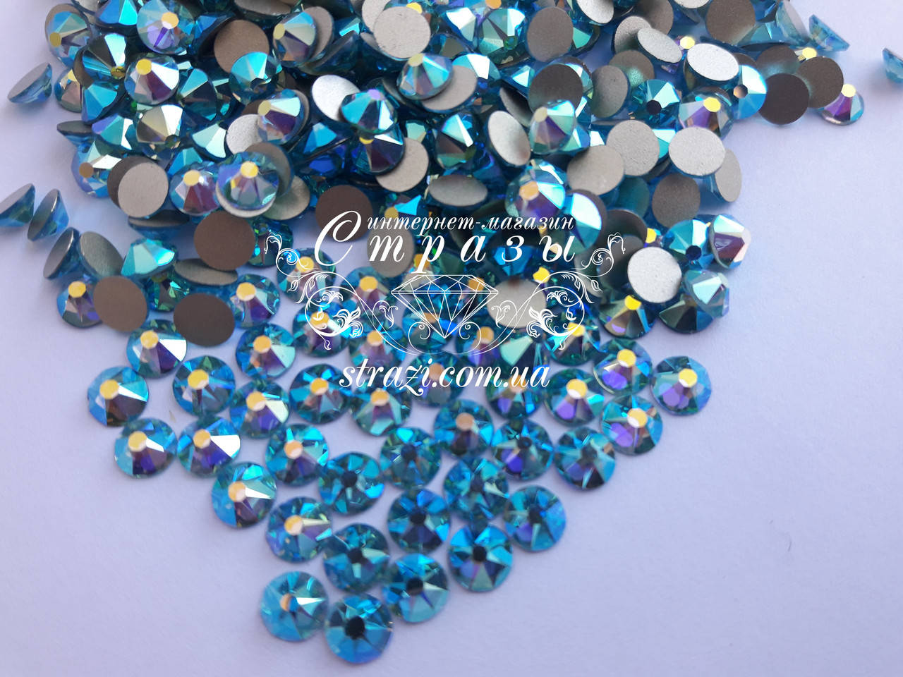 

Стразы ss16 Aquamarine AB, Xirius, NEW, 16 граней, 100шт. (4,0мм)