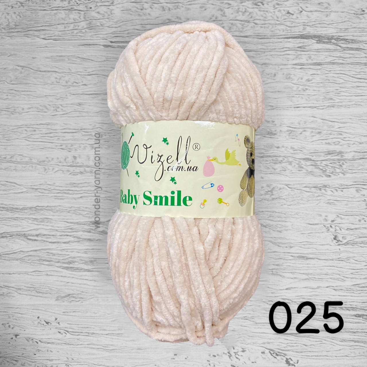 

Плюшевая пряжа Vizell Baby Smile / Визель Беби Смайл 025 жемчужный