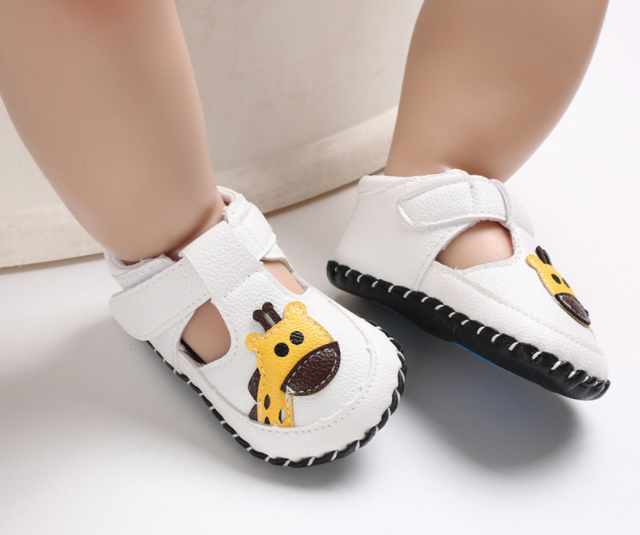 

Пинетки для мальчика белые Жираф 11, Белый