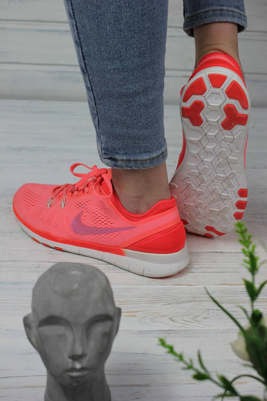 

Кроссовки женские для бега Nike Free Run кораллового оттенка, Розовый