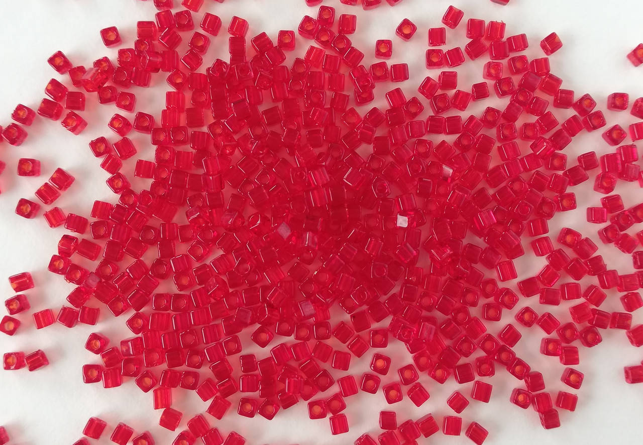 

Miyuki Square Beads 1,8 мм SB0141 Transparent Red