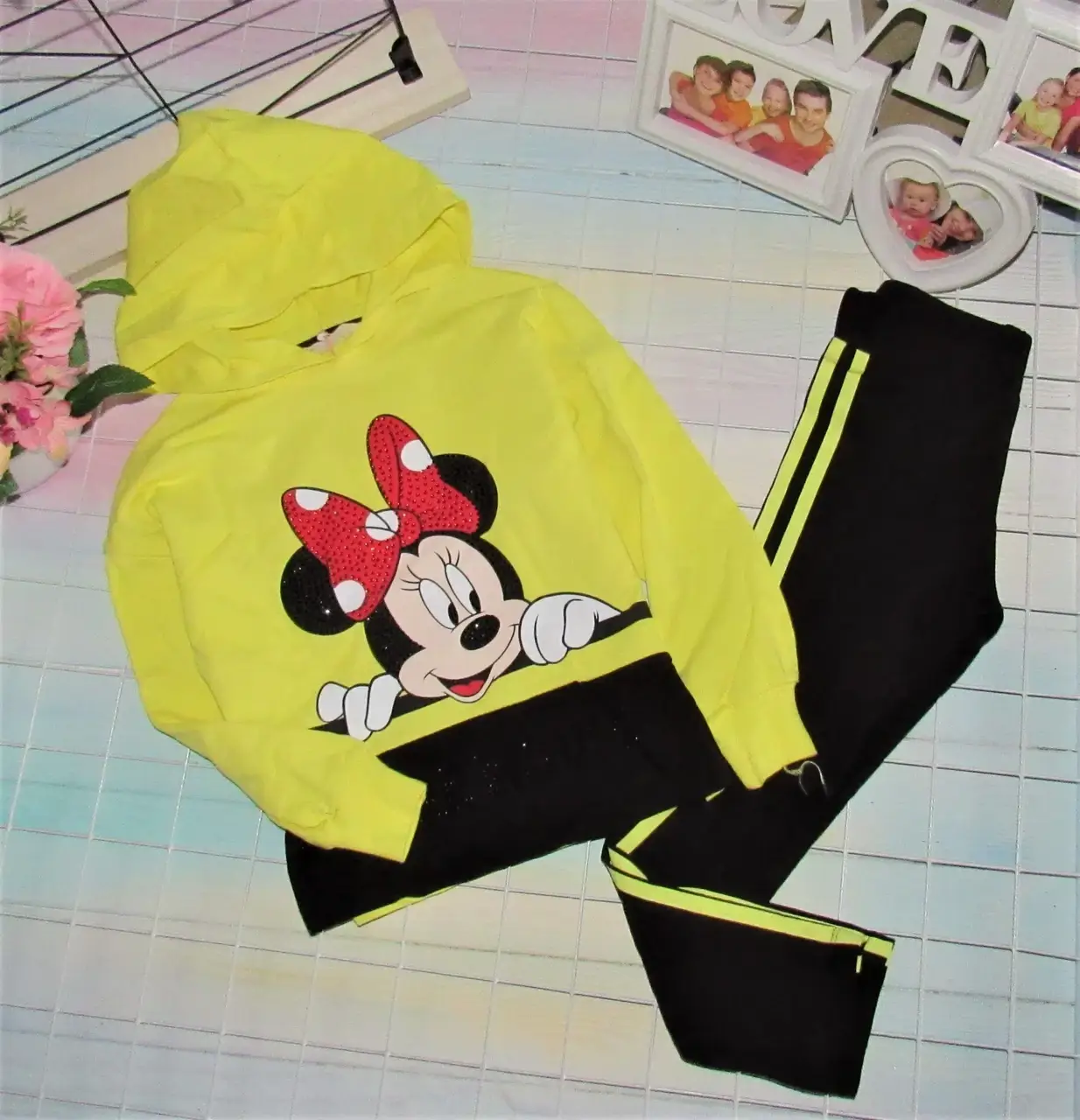 

Спортивный костюм на девочку 4 года "Минни"