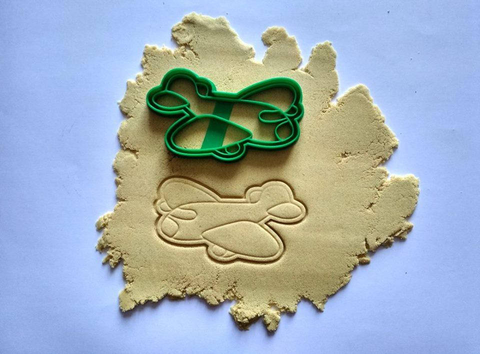 

3D формочки-вырубки для пряников "Самолёт"