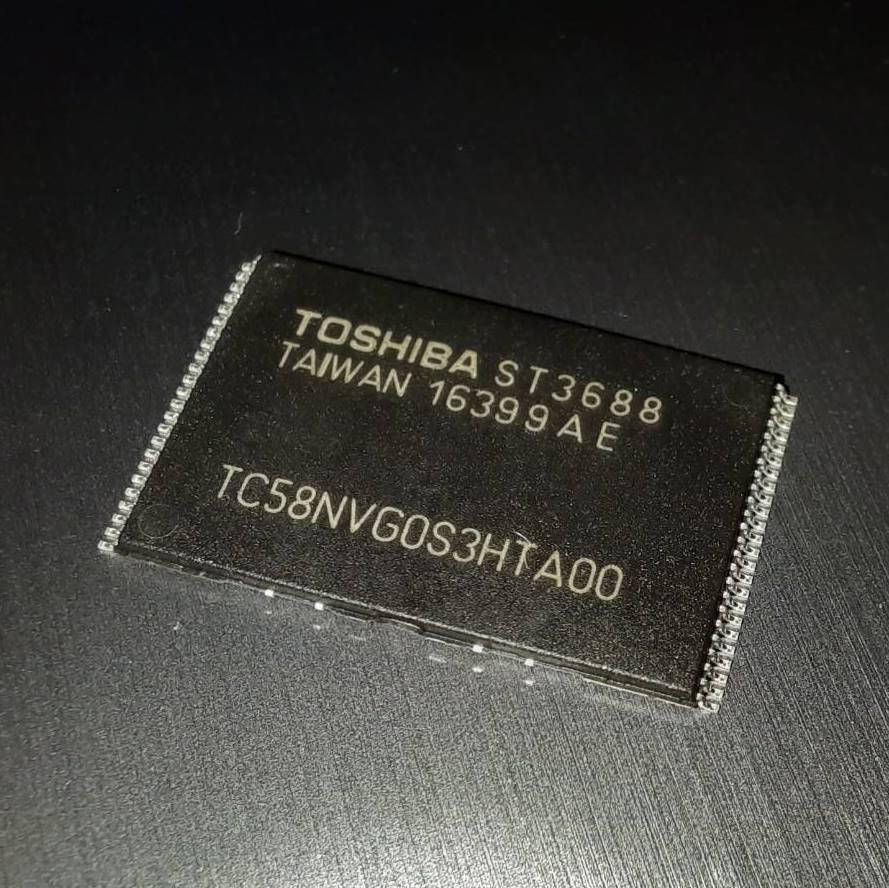 

Микросхема NAND Toshiba TC58NVG0S3HTA00 = TC58BVG0S3HTA00