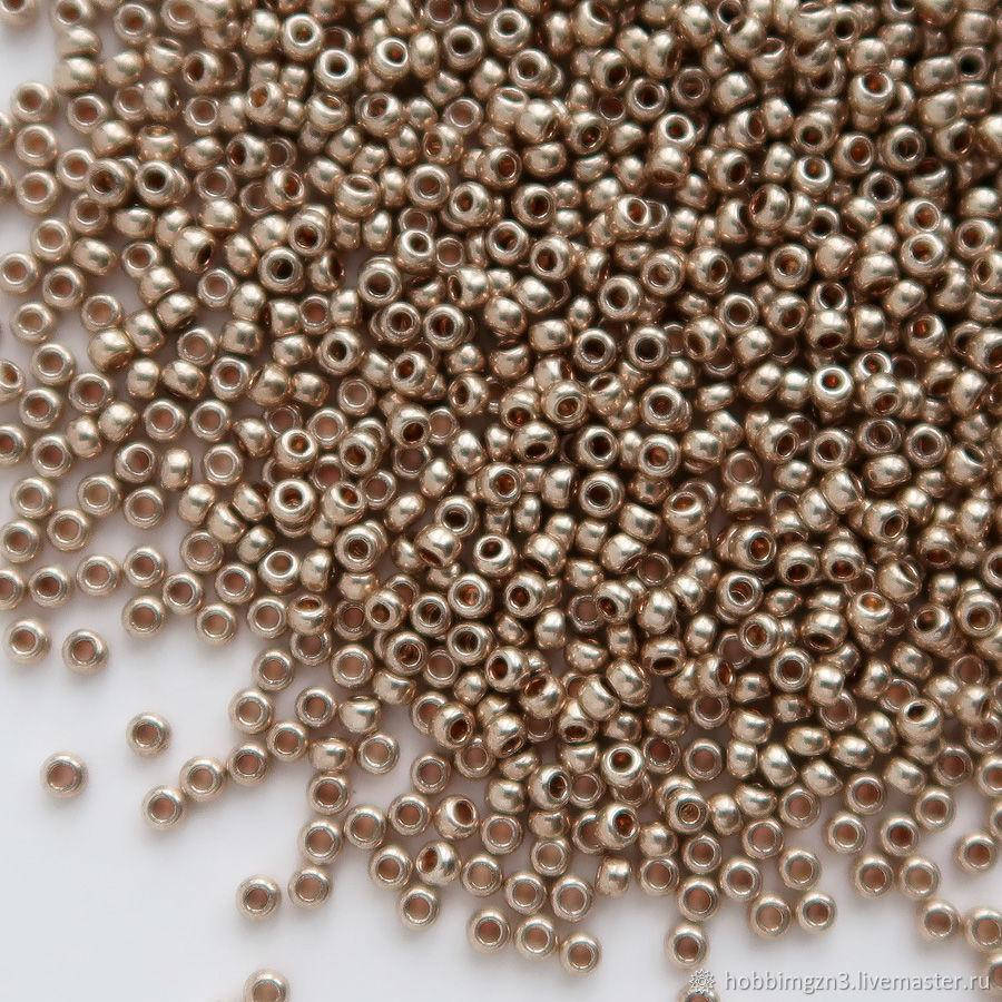 

Чешский бисер 18141