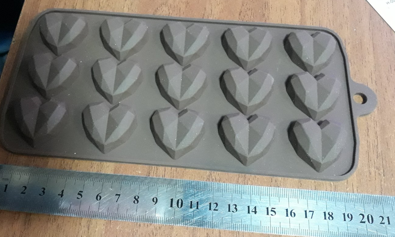 

Форма силіконова серця гранені