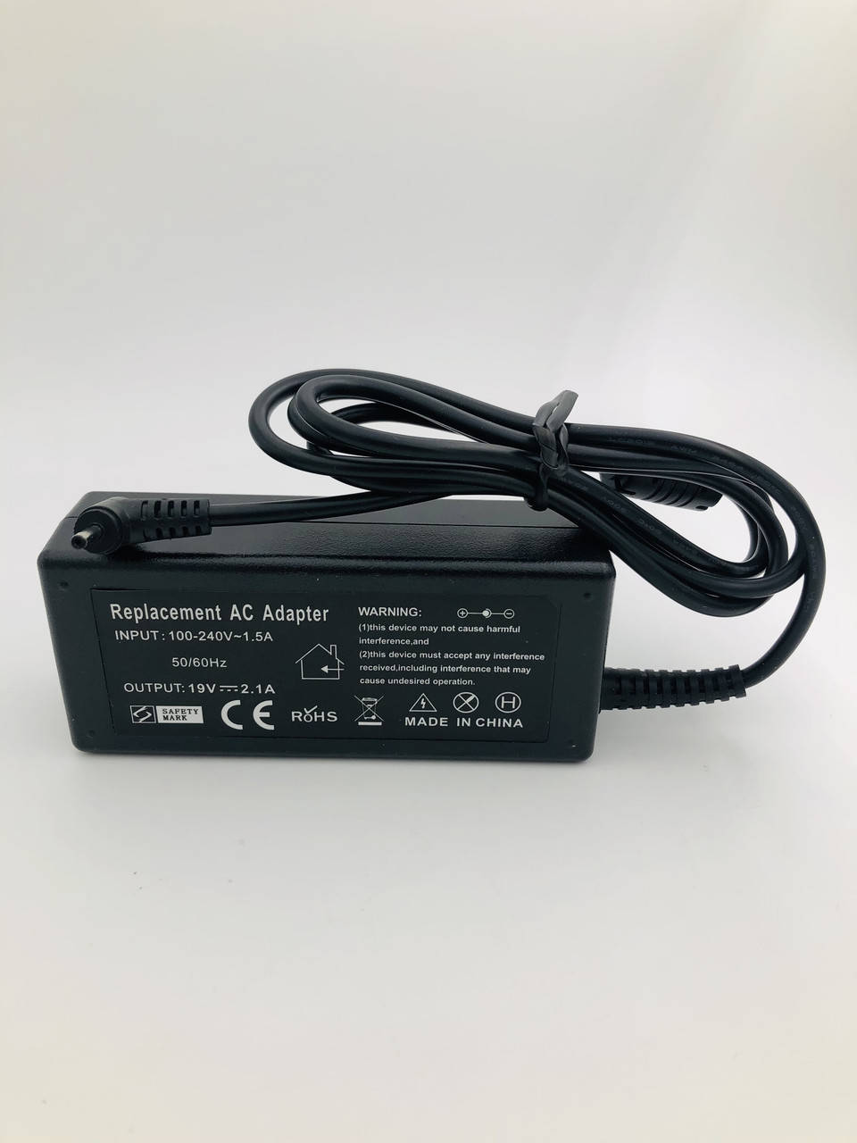 

Блок питания для ноутбука Asus, разъем 2.5*0.8 мм, 19V, 2.1A, 40W, черный, без кабеля