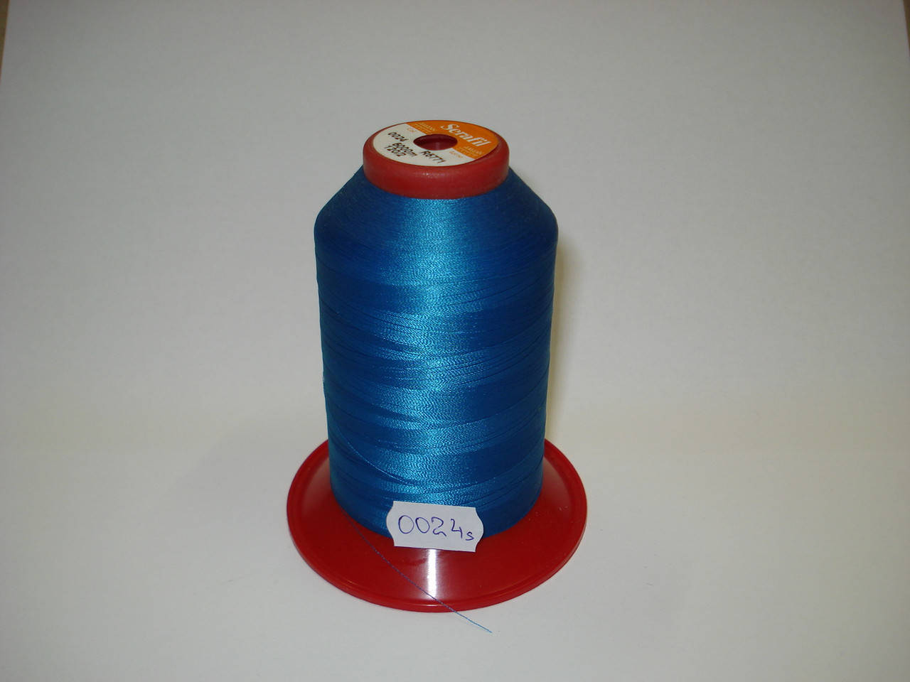 

Нитка AMANN Serafil №120/2 5000м.col 0024 василек