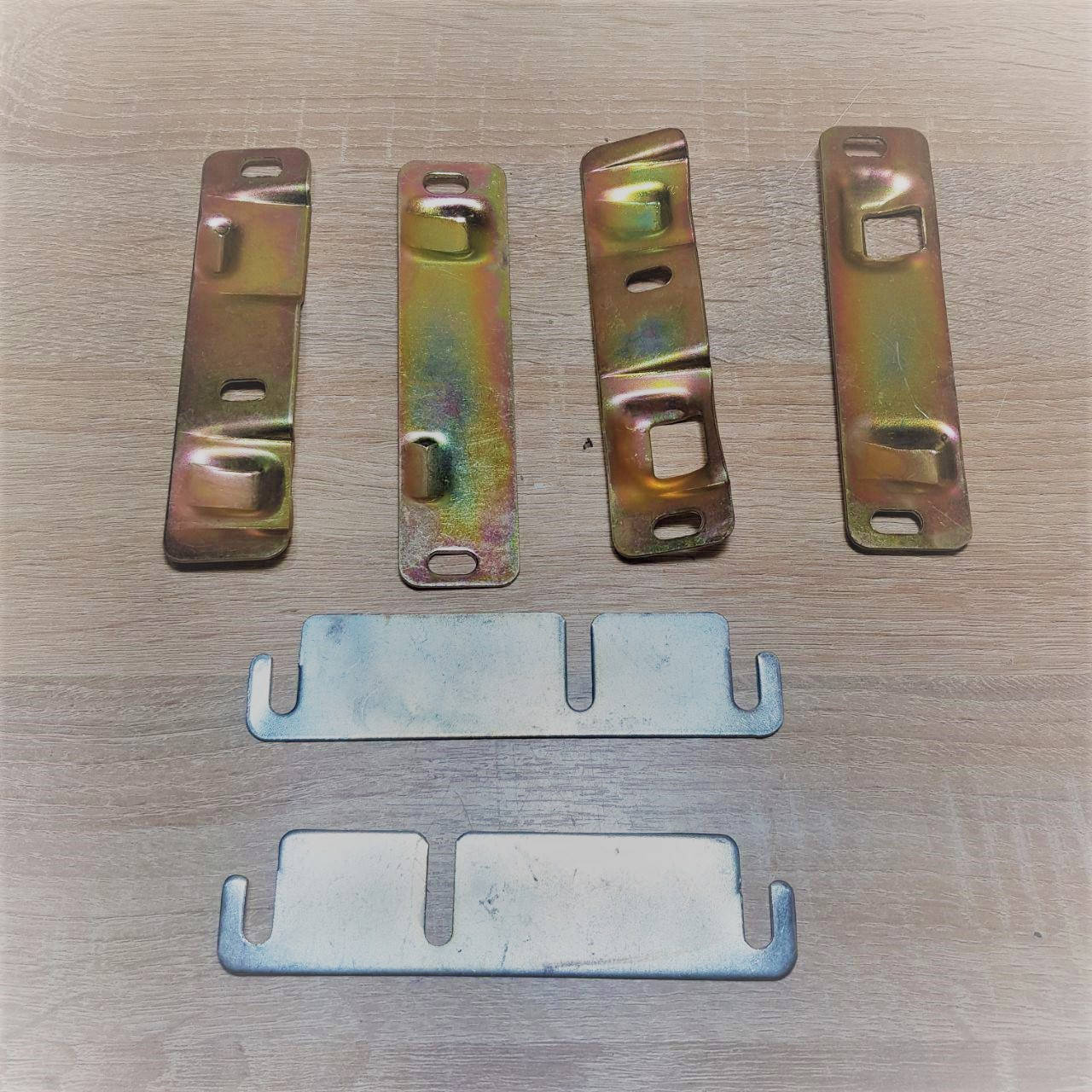 

Пластина стопора задней двери Газель,Соболь (комплект 6 шт)