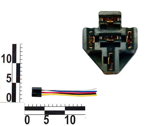 

Разьем реле с проводами SQ-643S 4/5-и контактный