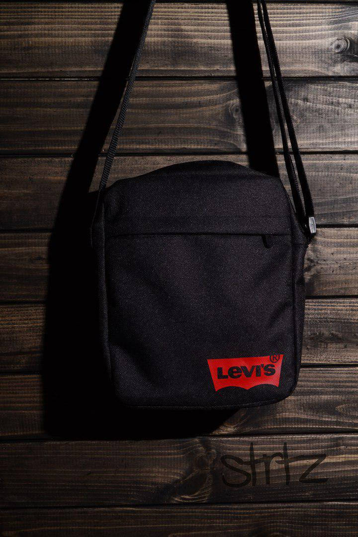

Сумка мессенджер (красн принт)Levis TOR