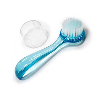 

Щётка для ногтей YRE круглая с колпачком