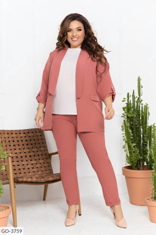 

Костюм(пиджак+брюки) Ткань: креп костюмный, 56-58 пудра лиловый бордо черный