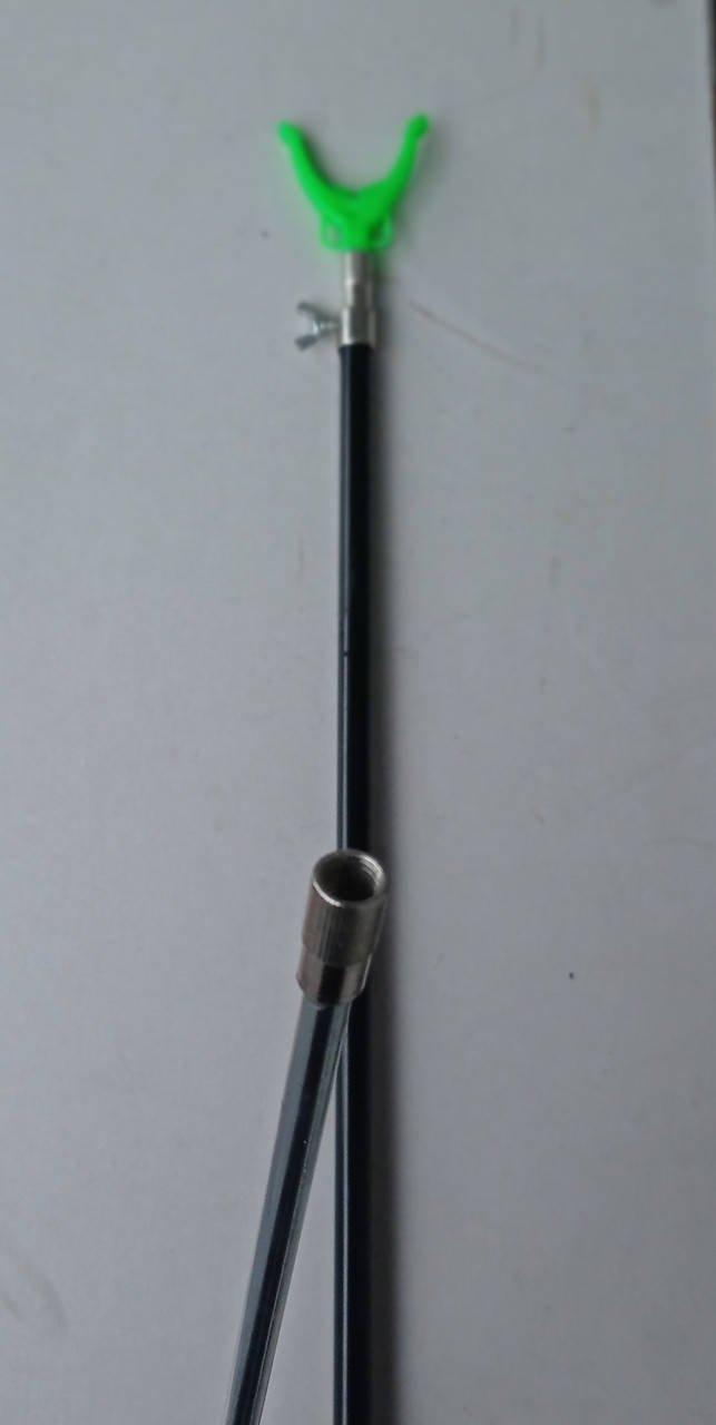 

Подставка телескопическая под сигнализатор закрутка метел 120см.