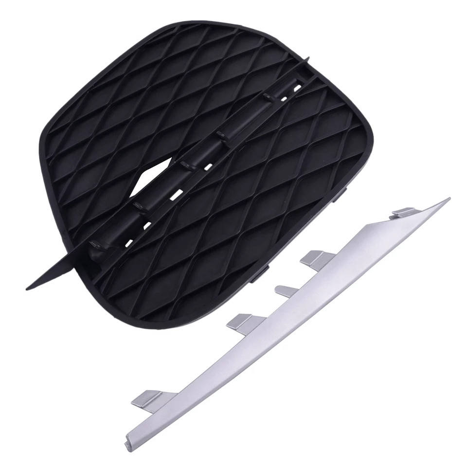 

Решетка переднего бампера ПРАВАЯ с серым молдингом в комплекте для BMW X5 E70, Черный