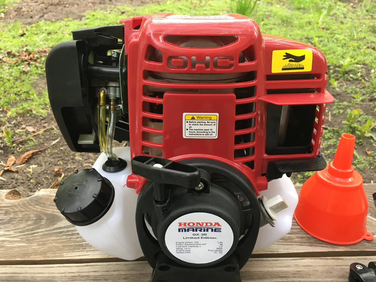 

Лодочный подвесной мотор 4-х тактный Honda Marine GX 35