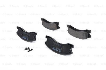 

Тормозные колодки передние Grand Cherokee (98-) Bosch 0 986 424 823