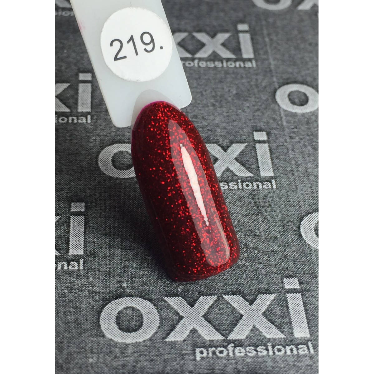 

Гель лак Oxxi №219 (красно-бордовый с блестками) 8мл