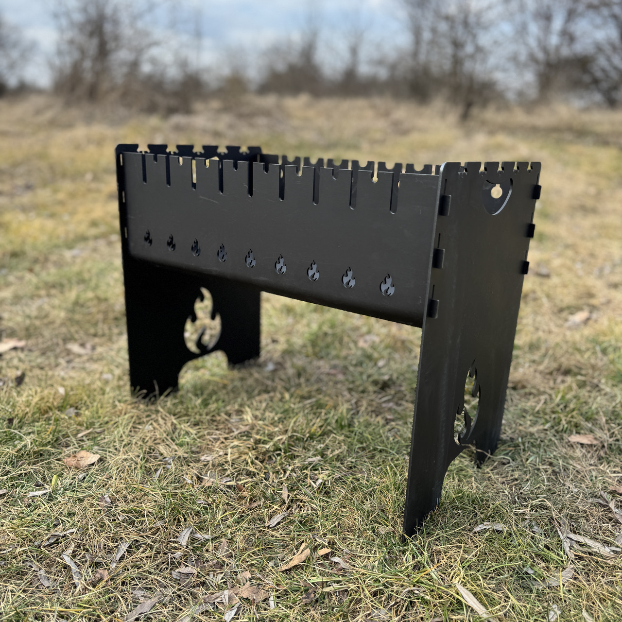 Мангал розбірний низький  на 10 шампурів