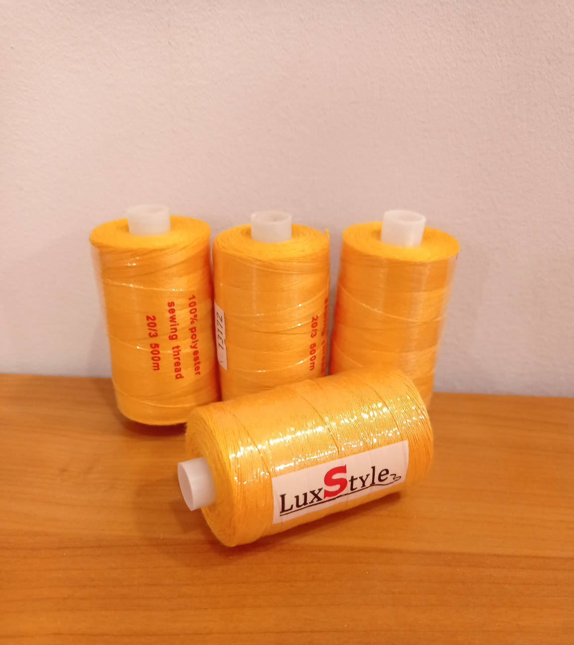 

LuxStyle 20/3 500м Джинсовые нитки цвет №139