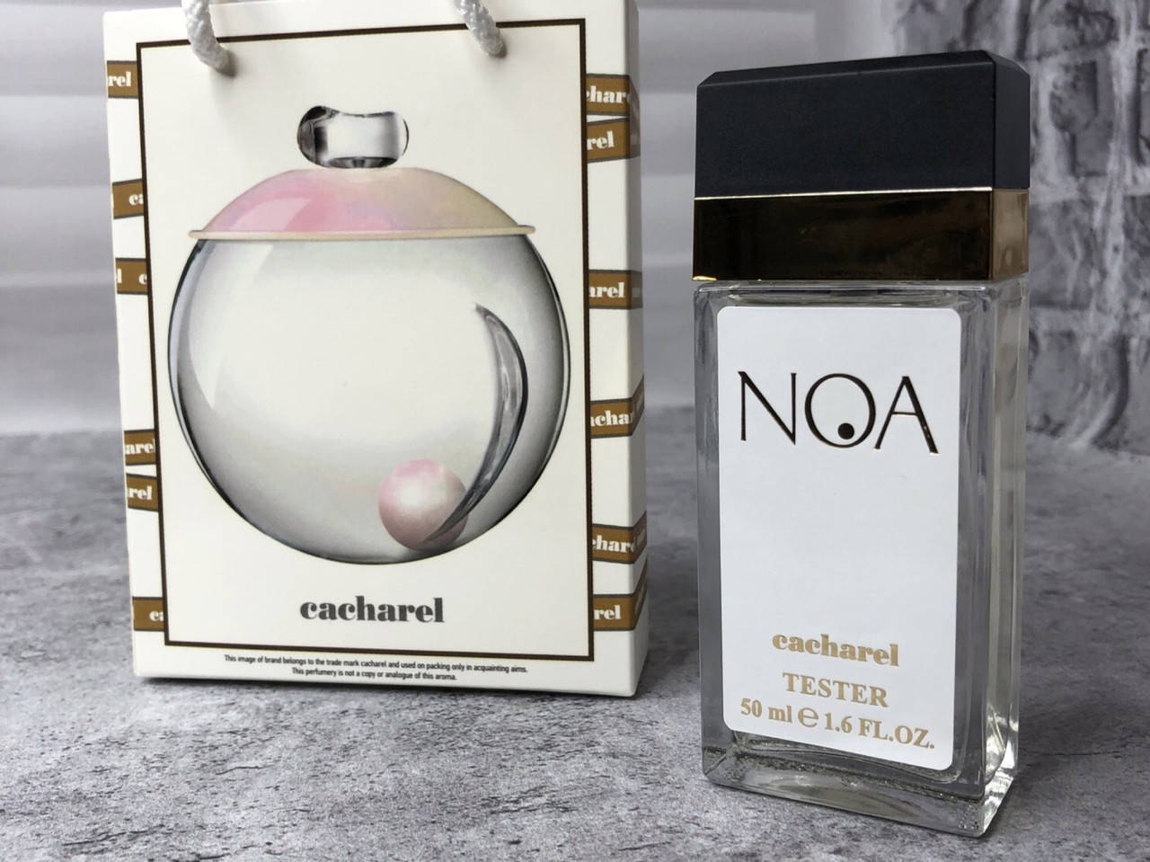 

Тестер Cacharel Noa у подарунковій упаковці 50 ml.