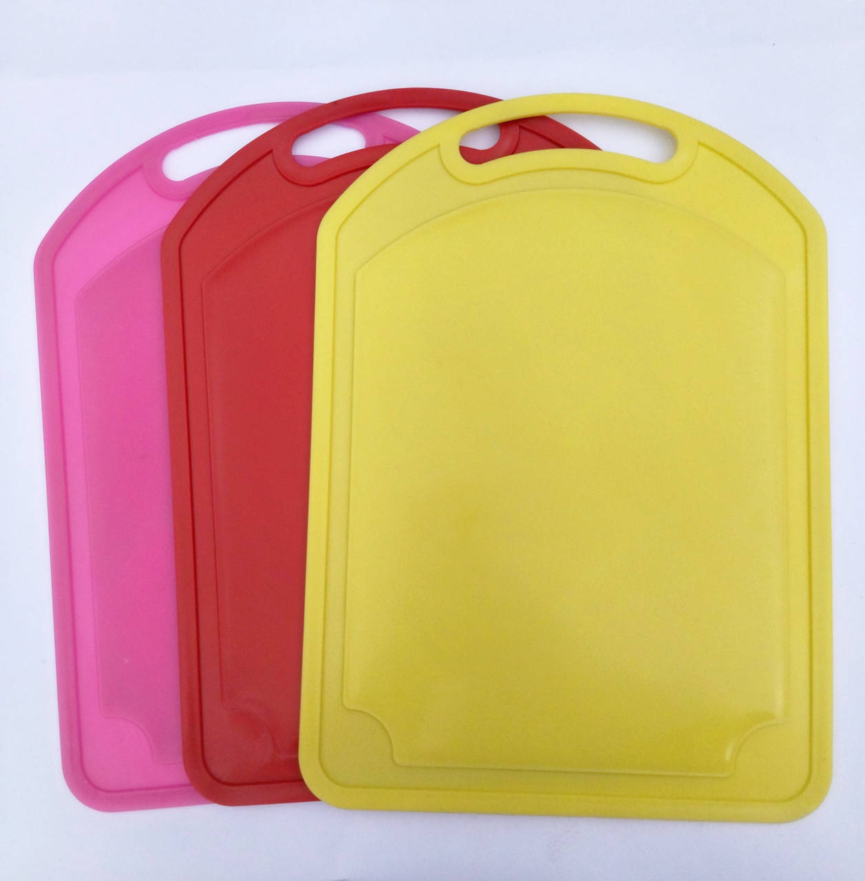 

Пластиковая доска производства Украина.